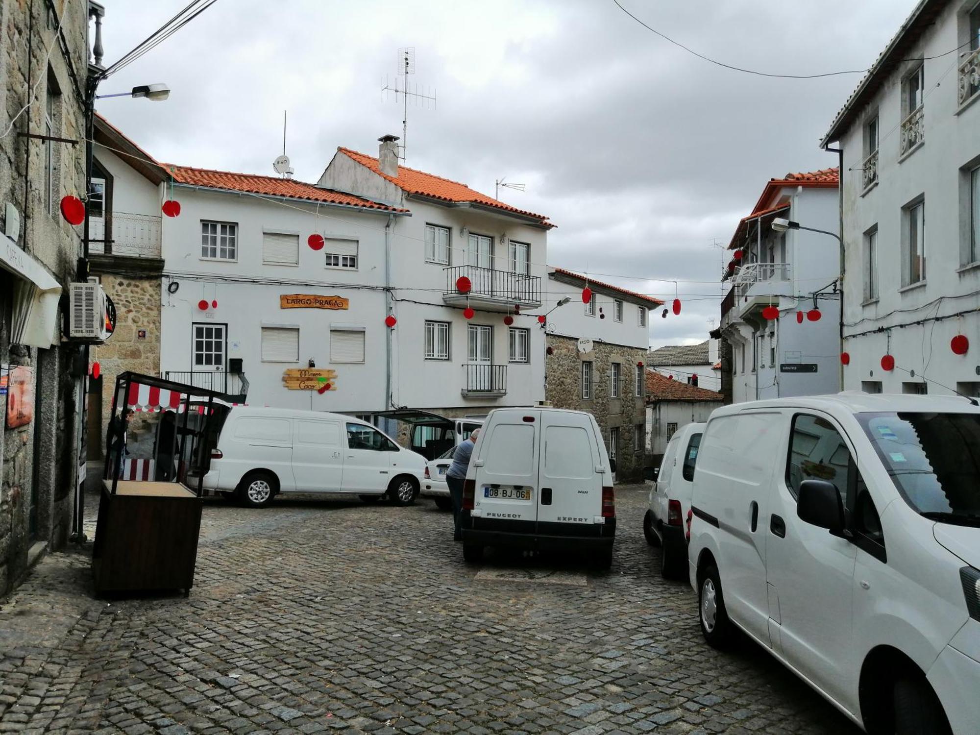 Casa Largo Da Praca Villa Alcongosta Exterior photo